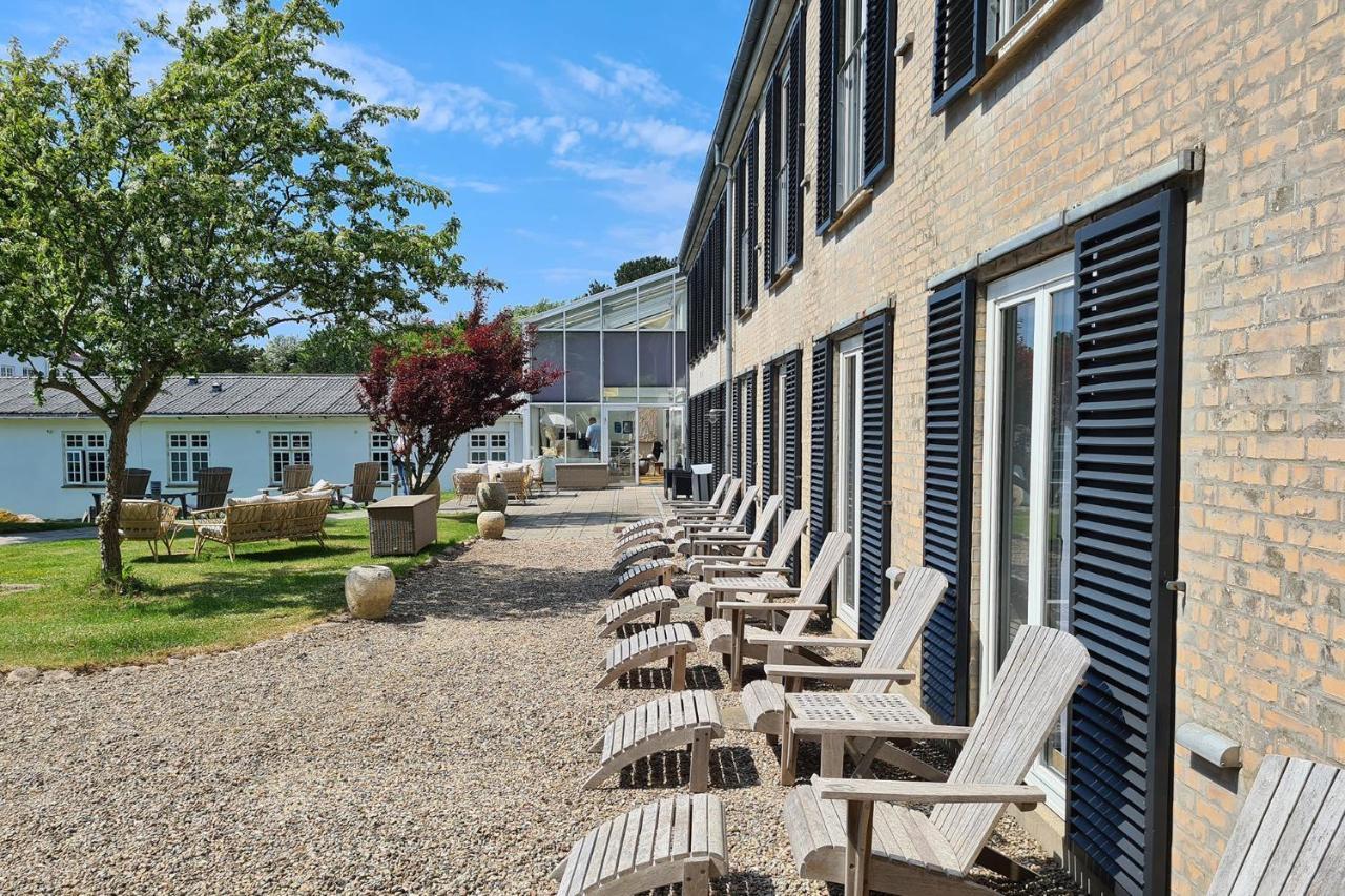 Strandhotel Rosnaes Hotel 3*